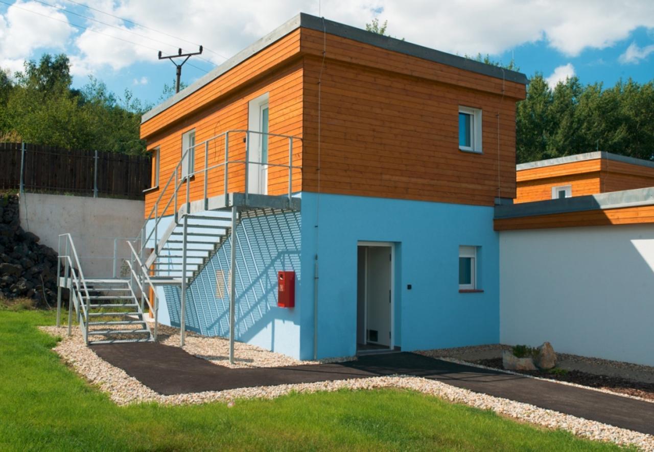 Aparthotel Dks Chomutov Buitenkant foto